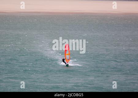 Vento Surfer a Aber Dyfi Galles Foto Stock