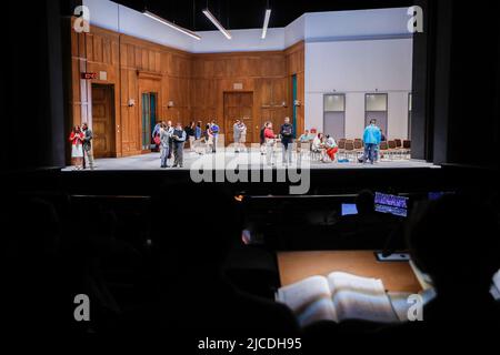 Berlino, Germania. 07th giugno 2022. Panoramica della prova fotografica del brano "Die Meistersinger von Nürnberg" di Richard Wagner alla Deutsche Oper Berlin. Credit: Gerald Matzka/dpa/Alamy Live News Foto Stock