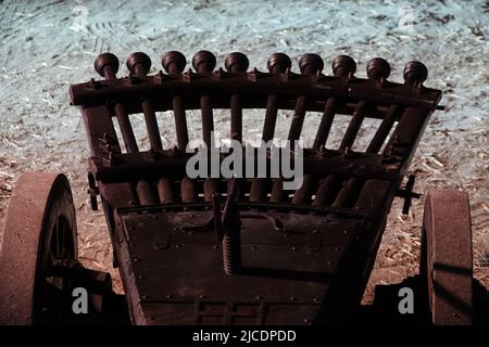 Un cannone rinascimentale ricostruzione fedele della mitragliatrice di Leonardo da Vinci Foto Stock