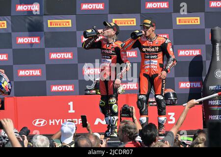 Misano Adriatico, Italia. 12th giugno 2022. race2, World Superbike - SBK a Misano Adriatico, Italy, June 12 2022 Credit: Independent Photo Agency/Alamy Live News Foto Stock