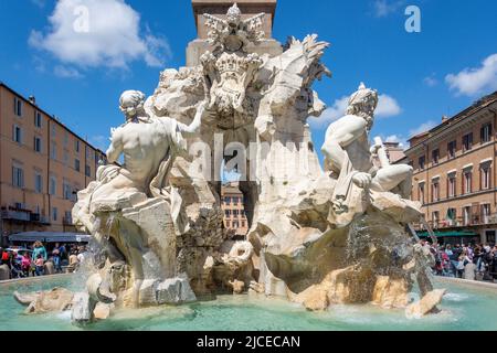 Fontana dei quattro fiumi, Piazza Navona, Roma, Regione Lazio, Italia Foto Stock