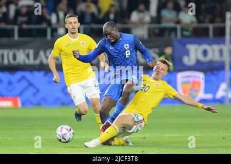 Darius Olaru #20 Nicusor Bancu #11 e Glen Kamara #6 durante la Romania vs Finlandia , Bucarest 11.06.2022 , UEFA Nations League 2022,Cristi Stavri Foto Stock