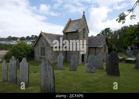 Chiesa di San Michele antica cappelleria di St Minver parrocchia Porthilly Rock Cornovaglia Inghilterra UK datato 1299 restaurato 1867 Foto Stock