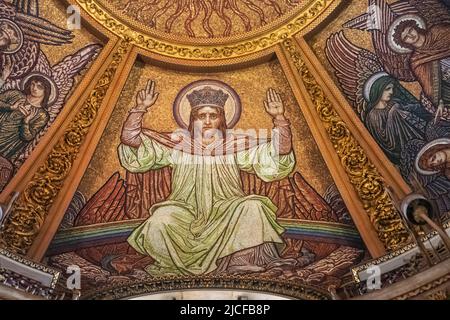 Inghilterra, Londra, Cattedrale di St. Paul, American Memorial Chapel, Mosaic raffigurante Gesù Cristo e gli Angeli Foto Stock