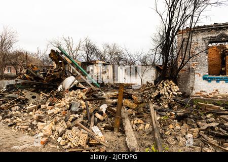 Il villaggio bombardato Andriivka