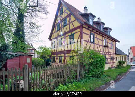 Legno a graticcio, facciata della casa, primavera, Unfinden, Königsberg, Franconia, Baviera, Germania, Europa, Foto Stock