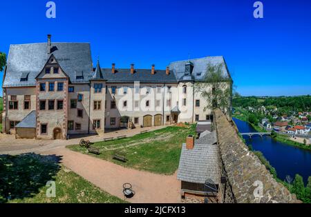Il Castello di Mildenstein, precedentemente chiamato anche Castello di Mildenstein o Castello di Leisnig, si trova a Leisnig, nel distretto della Sassonia centrale, nello Stato libero della Sassonia. Foto Stock