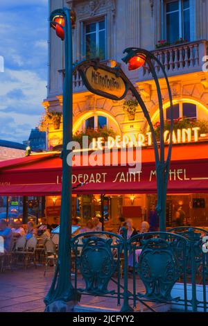 Ristorante Outdour nel quartiere Latino, Parigi, Ile-de-France, Francia Foto Stock