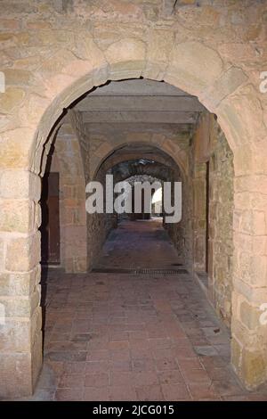 Strade di Monell, Girona Catalogna Spagna Foto Stock