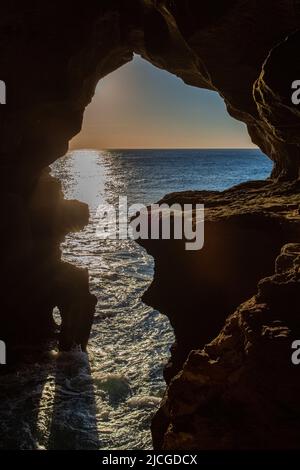 Le grotte di Ercole a Cap Spartel in Marocco Foto Stock