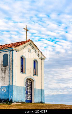 Cappella storica in stile coloniale del 17th secolo nella città di Sabara a Minas Gerais, Brasile Foto Stock