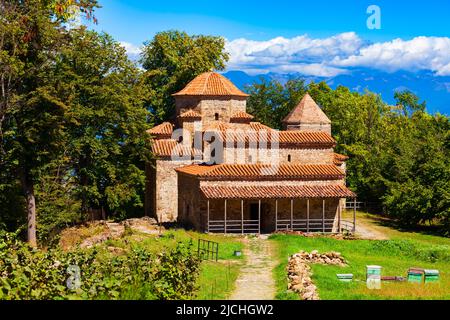 Vecchio complesso del monastero di Shuamta o Dzveli Shuamta a Kakheti. Kakheti è una regione della Georgia orientale con Telavi come capitale. Foto Stock