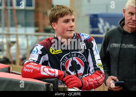 MANCHESTER, REGNO UNITO. GIUGNO 13th Norick Blödorn durante la partita della SGB Premiership tra Belle Vue Aces e Wolverhampton Wolves al National Speedway Stadium di Manchester, lunedì 13th giugno 2022. (Credit: Ian Charles | MI News) Credit: MI News & Sport /Alamy Live News Foto Stock