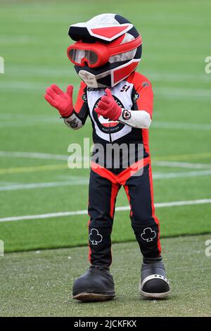 MANCHESTER, REGNO UNITO. GIUGNO 13th Chase the Ace durante la partita della SGB Premiership tra Belle Vue Aces e Wolverhampton Wolves al National Speedway Stadium di Manchester lunedì 13th giugno 2022. (Credit: Eddie Garvey | MI News) Credit: MI News & Sport /Alamy Live News Foto Stock