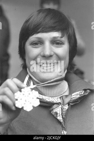 ARCHIVIO FOTO: Irene EPLE-WAIGEL avrà 65 anni il 18 giugno 2022, sci alpino: Irene EPLE, D, con medaglia d'argento, al World Ski Championships di Garmisch-Partenkirchen 1978, ritratto, HF Â Foto Stock