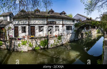 Nel quartiere jinshan di Shanghai Fengjing antica città Foto Stock