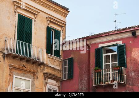 Vista sul villaggio meridionale di Sant'Agata de' Goti, Italia Foto Stock