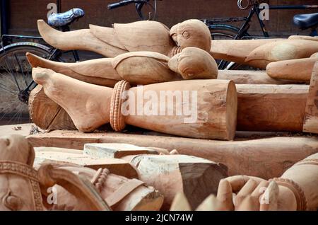 lavori di costruzione in legno a puri odisha india Foto Stock