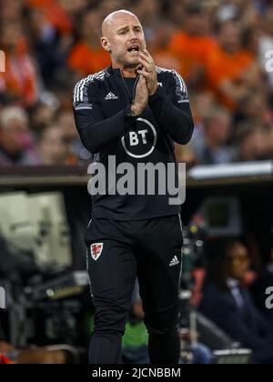 ROTTERDAM - Wales Coach Rob Page durante la partita della UEFA Nations League tra Paesi Bassi e Galles allo stadio Feyenoord il 14 giugno 2022 a Rotterdam, Paesi Bassi. ANP PIETER STAM DE YOUNG Foto Stock