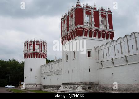 Il convento di Novodevichy, noto anche come monastero di Bogoroditse-Smolensky, uno dei più noti chiostri di Mosca, Russia Foto Stock