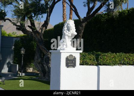 Palm Springs, California, USA 11th Giugno 2022 una visione generale dell'atmosfera dell'ex casa/casa di Entertainer Liberace Piazza di Liberace al 1441 N. Kaweah Road il 11 Giugno 2022 a Palm Springs, California, USA. Foto di Barry King/Alamy Stock Foto Foto Stock