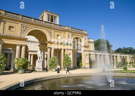 Orangerieschloss, Schloßpark Sanssouci, Potsdam, Brandeburgo, Germania Foto Stock