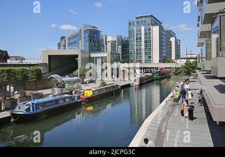 Il nuovo sviluppo di Merchant Square sul Canal Basin Grand Union, Paddington, Londra, Regno Unito Foto Stock