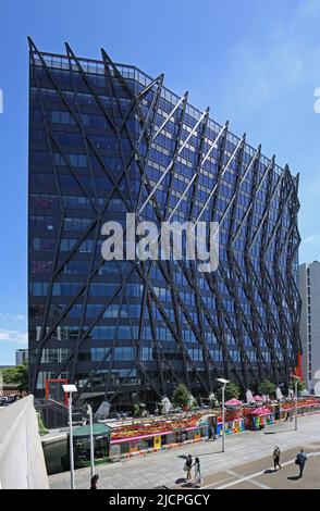 Il Brunel Building, parte del nuovo sviluppo di Merchant Square sul Canal Basin Grand Union, Paddington, Londra, Regno Unito Foto Stock