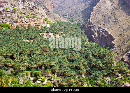 Misfat al Abreyeen un villaggio storico in un'antica città di Nizwa dell'Oman Foto Stock