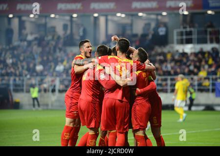 Giocatori del Montenegro durante la partita della Lega delle Nazioni UEFA tra Romania e Montenegro , 14.06.2022, Stadion Giulesti , Bucarest , Cristi Stavri Foto Stock