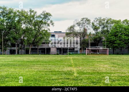 Pista scolastica e campo Foto Stock