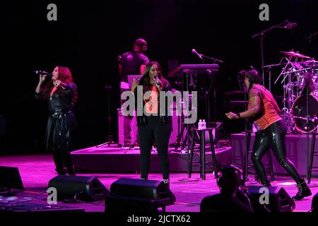 SWV si esibisce dal vivo alla Dell Music Center Concert Series di Filadelfia con: Sorelle con voci (SWV) dove: Filadelfia, Pennsylvania, Stati Uniti quando: 05 ago 2021 credito: W.Wade/WENN Foto Stock