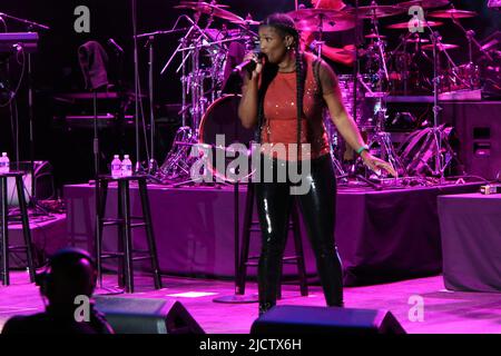 SWV si esibisce dal vivo alla Dell Music Center Concert Series di Filadelfia con: Sorelle con voci (SWV) dove: Filadelfia, Pennsylvania, Stati Uniti quando: 05 ago 2021 credito: W.Wade/WENN Foto Stock