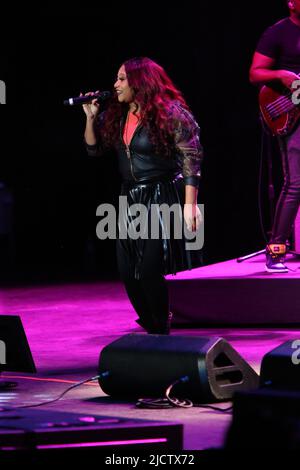 SWV si esibisce dal vivo alla Dell Music Center Concert Series di Filadelfia con: Sorelle con voci (SWV) dove: Filadelfia, Pennsylvania, Stati Uniti quando: 05 ago 2021 credito: W.Wade/WENN Foto Stock