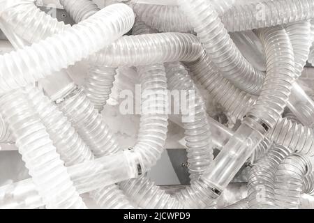 Molti tubi flessibili in plastica per ossigeno o aria. Foto di alta qualità Foto Stock