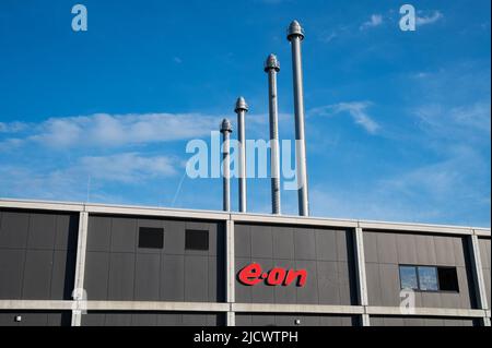 03.06.2022, Berlino, Germania, Europa - la centrale EZO Ost dell'aeroporto internazionale di Berlino-Brandeburgo BER 'Willy Brandt', gestita da e-ON. Foto Stock