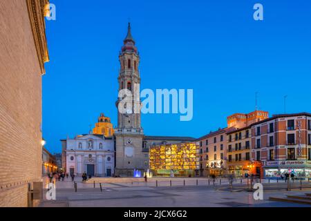 Plaza de la Seo, Saragozza, Aragona, Spagna, Europa Foto Stock