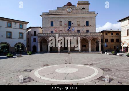 Il Municipio, Montefalco, Umbria, Italia, Europa Foto Stock