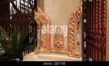 Wat Suthiwararam Charoen Krung Road, Yan Nawa, Sathon, Bangkok Thailandia Foto Stock