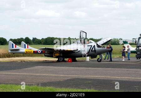 De Havilland D.H.100 Vampire a Wellesbourne Airfield, Warwickshire, Regno Unito (WZ507) Foto Stock