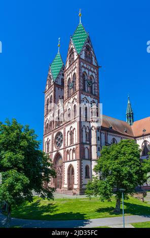 Bella Herz-Jesu o cuore della chiesa di Gesù a Friburgo in Breisgau città. Baden-Wuerttemberg, Germania, Europa Foto Stock