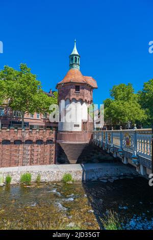 Il ponte Schwabentor è uno dei ponti più antichi di Friburgo in Breisgau. Baden Wuerttemberg, Germania, Europa Foto Stock