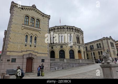 Oslo, Norvegia. 09th giugno 2022. Sede del Parlamento norvegese Storting. Credit: Kathrin Deckart/dpa/Alamy Live News Foto Stock