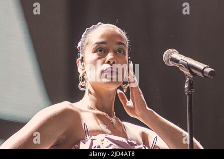 Gothenburg, Svezia. 09th ago 2018. Jorja Smith suona dal vivo sul palco al festival Way out West a Slottsskogen, Gothenburg. (Foto di Valeria Magri/SOPA Images/Sipa USA) Credit: Sipa USA/Alamy Live News Foto Stock