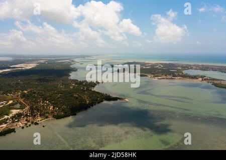 Vista della penisola di Kalpitiya dall'alto. Foto Stock