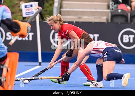 Louise Versavel in Belgio ha ritratto in azione durante una partita di hockey tra Inghilterra e le Red Panthers belghe nella fase di gruppo (gioco 13 su 16) della Women's FIH Pro League, sabato 18 giugno 2022 a Londra, Regno Unito. BELGA PHOTO LAURIE DIEFFEMBACQ Foto Stock