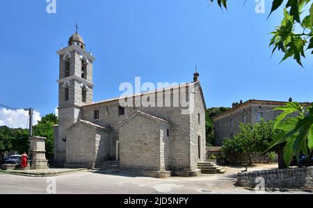 ARBELLARA, CORSICA, FRANCIA; 10 agosto 2020: Arbellara è un comune francese situato nel sud della Corsica. Il villaggio appartiene alla piève di Vigia Foto Stock