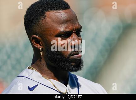 Baltimora, Stati Uniti. 18th giugno 2022. BALTIMORE, MD - 18 GIUGNO: Tampa Bay Rays Rays Right Fielder Randy Arozarena (56) tra le inning durante una partita MLB tra i Baltimore Orioles e i Tampa Bay Rays, il 18 giugno 2022, all'Orioles Park a Camden Yards, a Baltimora, Maryland. (Foto di Tony Quinn/SipaUSA) Credit: Sipa USA/Alamy Live News Foto Stock