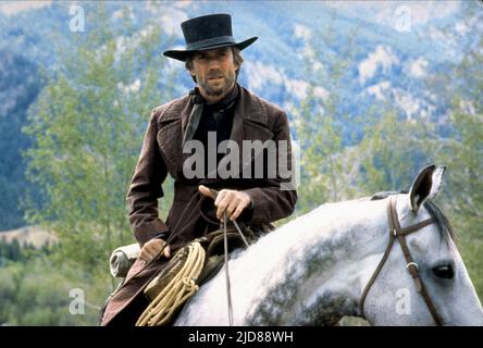 CLINT EASTWOOD, PILOTA PALLIDO, 1985, Foto Stock