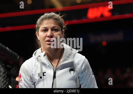 Austin, Texas, Austin, Texas, Stati Uniti. 18th giugno 2022. AUSTIN, TX - 18 GIUGNO: Mayra Sheetara durante la notte di combattimento UFC: Kattar contro Emmett evento al Moody Center il 18 giugno 2022 ad Austin, Texas, Stati Uniti. (Credit Image: © Louis Grasse/PX Imagens via ZUMA Press Wire) Foto Stock